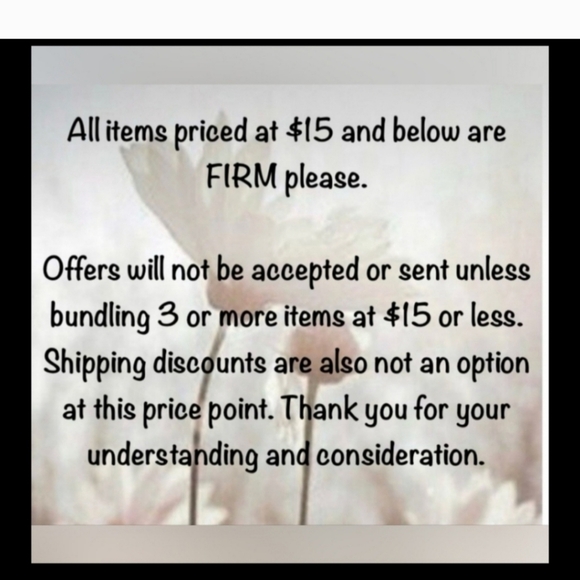 NEW Gold Fanned Tassel Earrings - Picture 4 of 4